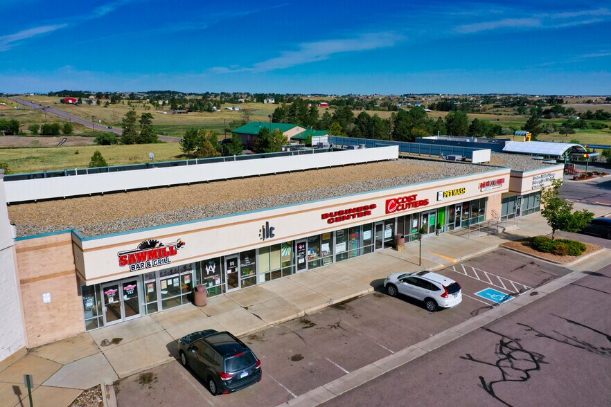 210-240 Elizabeth St, Elizabeth, CO à louer - Photo de l’immeuble – Image 3 sur 13