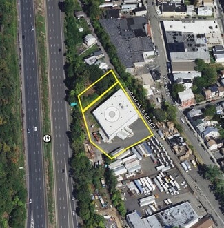 Plus de détails pour 46-49 Canal St, Paterson, NJ - Industriel/Logistique à vendre