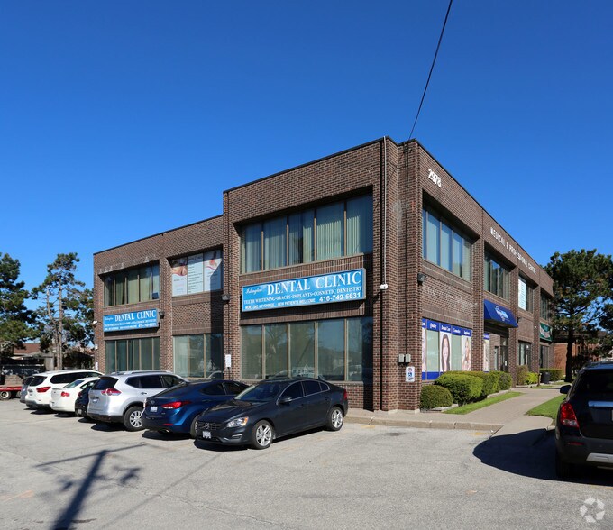 2978 Islington Ave, Toronto, ON à louer - Photo de l’immeuble – Image 2 sur 4