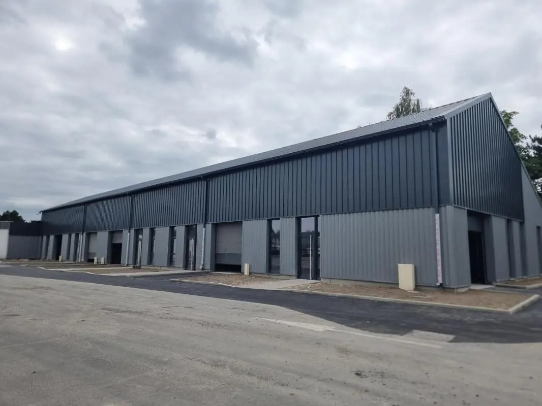 Local d’activités dans Lille à louer Photo de l’immeuble– Image 1 sur 3