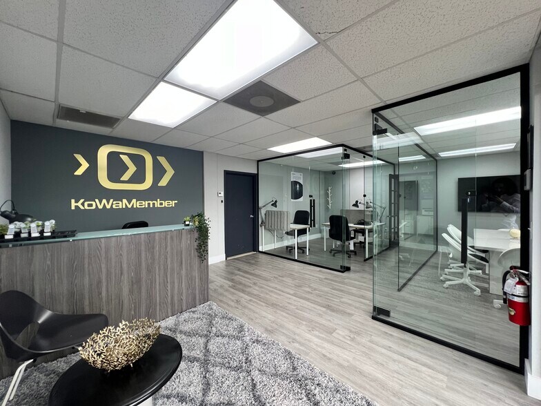 8200-8358 NW 30th Ter, Doral, FL à louer - Photo intérieure – Image 3 sur 44