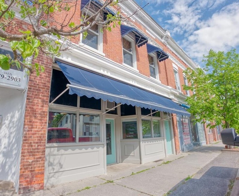 12 Concession St S, Tamworth, ON à louer Photo de l’immeuble– Image 1 sur 4