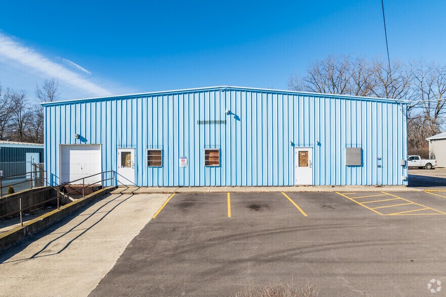 280 Willard Ave, Elgin, IL à vendre - Photo de l’immeuble – Image 3 sur 6