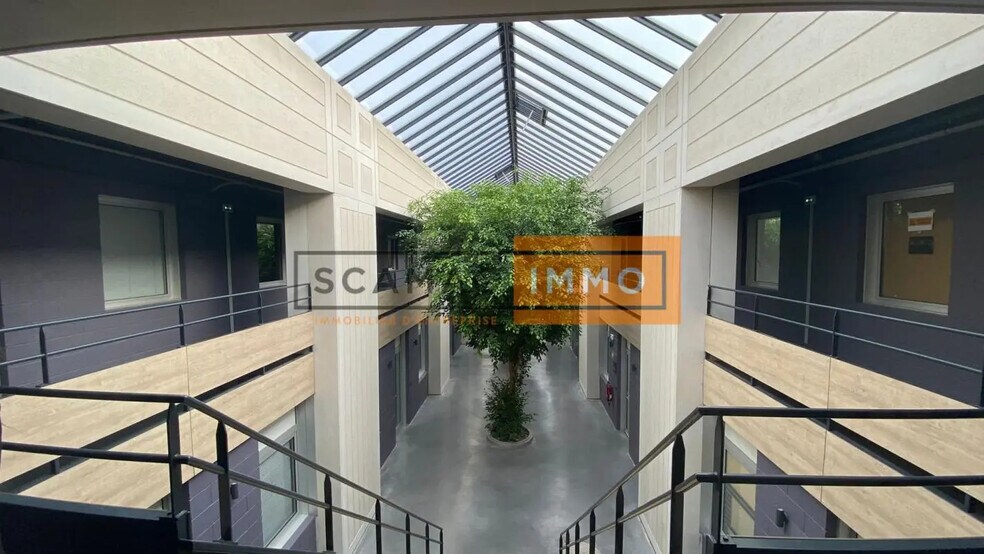 Bureau dans Herblay-sur-Seine à louer - Photo de l’immeuble – Image 1 sur 14