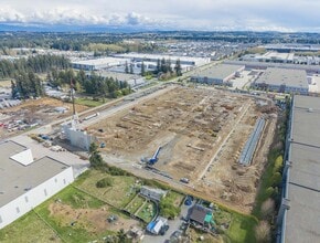 3141 190 St, Surrey, BC à louer Photo de la construction– Image 2 sur 4