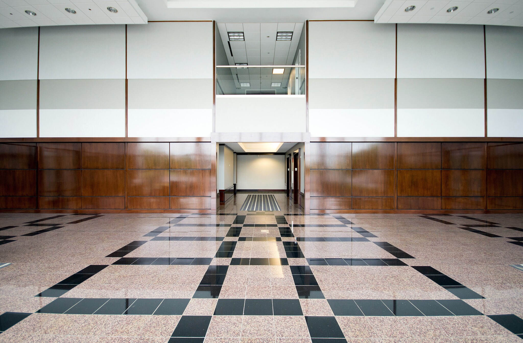 1660 Feehanville Dr, Mount Prospect, IL à louer Photo intérieure– Image 1 sur 14