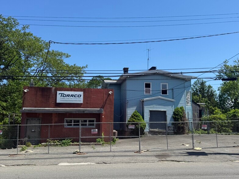 405-407 N Main, Port Chester, NY à vendre - Photo de l’immeuble – Image 2 sur 12