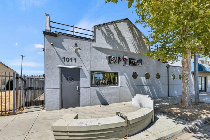 1011 Del Paso Blvd, Sacramento, CA à vendre - Photo de l’immeuble – Image 2 sur 51