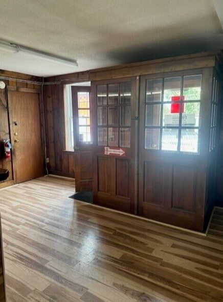 12 Elm St, Hatfield, MA à louer - Photo de l’immeuble – Image 2 sur 5