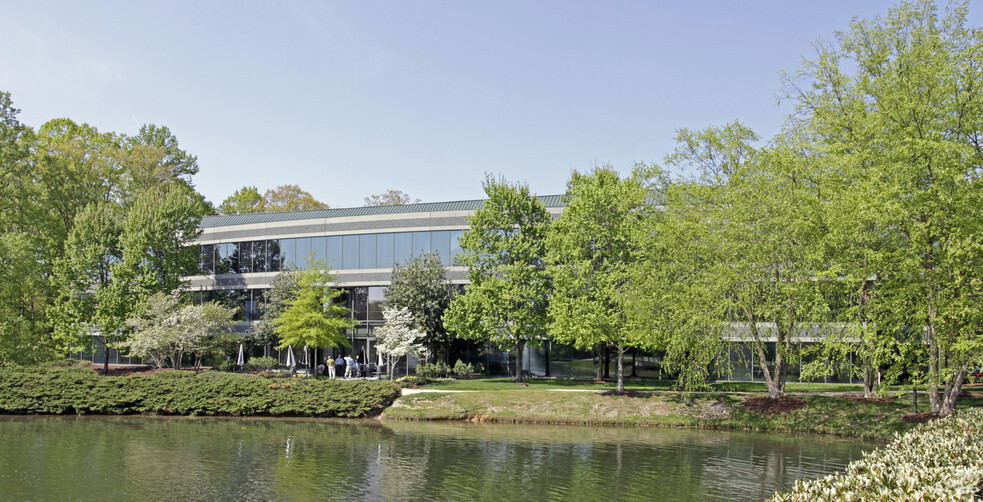 9011 Arboretum Pky, Richmond, VA à louer - Photo de l’immeuble – Image 2 sur 9