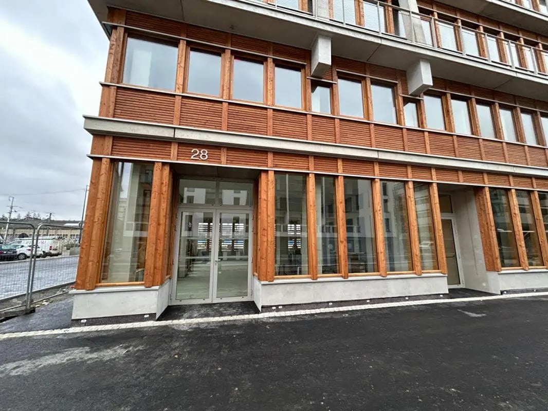 Local commercial dans Rennes à louer Photo de l’immeuble– Image 1 sur 6