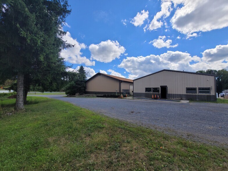 1191 Flegal Rd, Clearfield, PA à vendre - Photo de l’immeuble – Image 2 sur 27