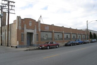 Plus de détails pour 2444 N Pulaski Rd, Chicago, IL - Industriel/Logistique à vendre