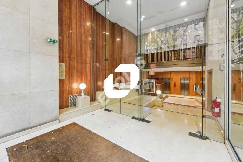 Bureau dans Paris à louer - Hall d’entrée – Image 3 sur 22