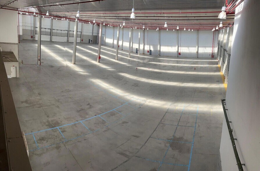 Industriel/Logistique dans Alovera, Guadalajara à louer - Photo de l’immeuble – Image 2 sur 7