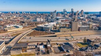 Plus de détails pour 1319 N 12th St, Milwaukee, WI - Industriel/Logistique à vendre