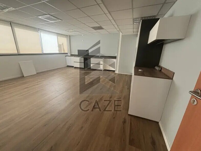 Bureau dans Mérignac à louer - Photo intérieure – Image 2 sur 5