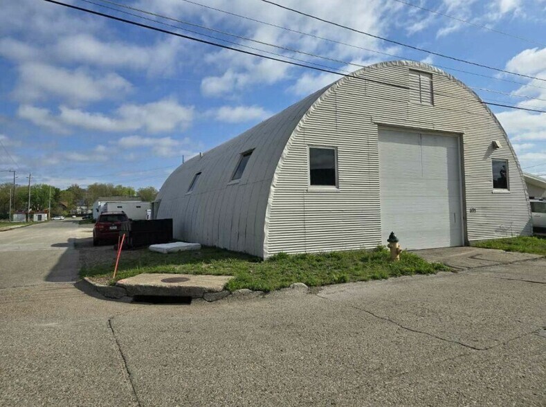 635 New York Ave, Des Moines, IA à louer - Photo de l’immeuble – Image 2 sur 4