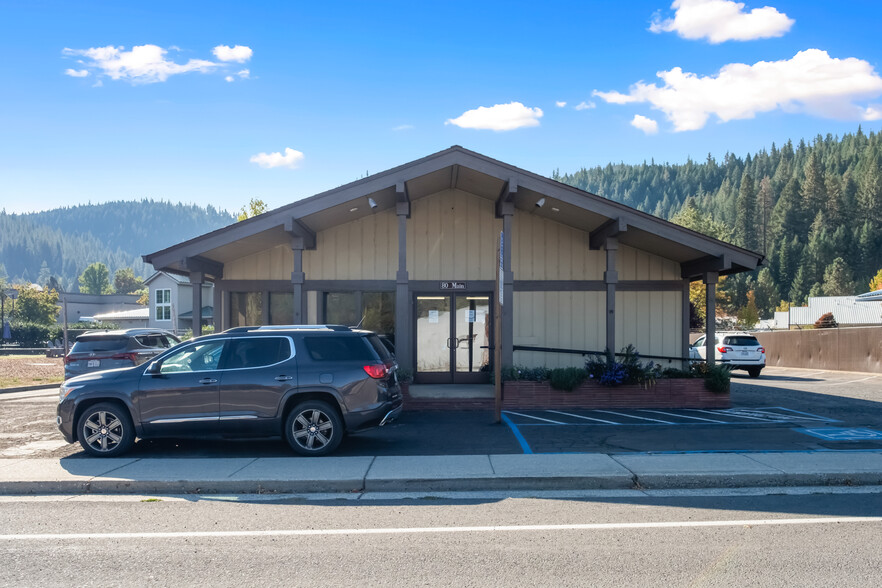 80 Main St, Quincy, CA à vendre - Photo de l’immeuble – Image 3 sur 5
