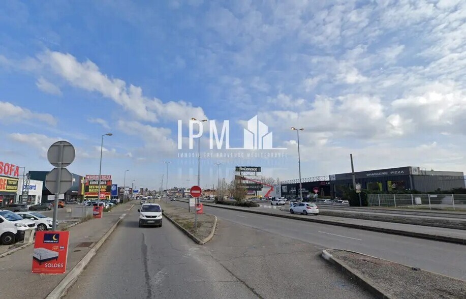 Local commercial dans Cabriès à louer - Photo de l’immeuble – Image 1 sur 1