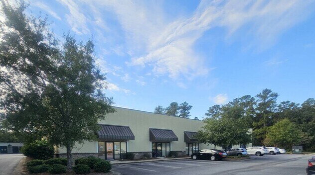 1146 Elma G Miles Pky, Hinesville, GA à louer Photo de l’immeuble– Image 1 sur 16