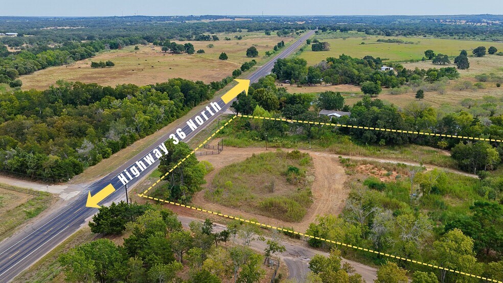 2777 N US Highway 36, Milano, TX à vendre - Photo de l’immeuble – Image 2 sur 10