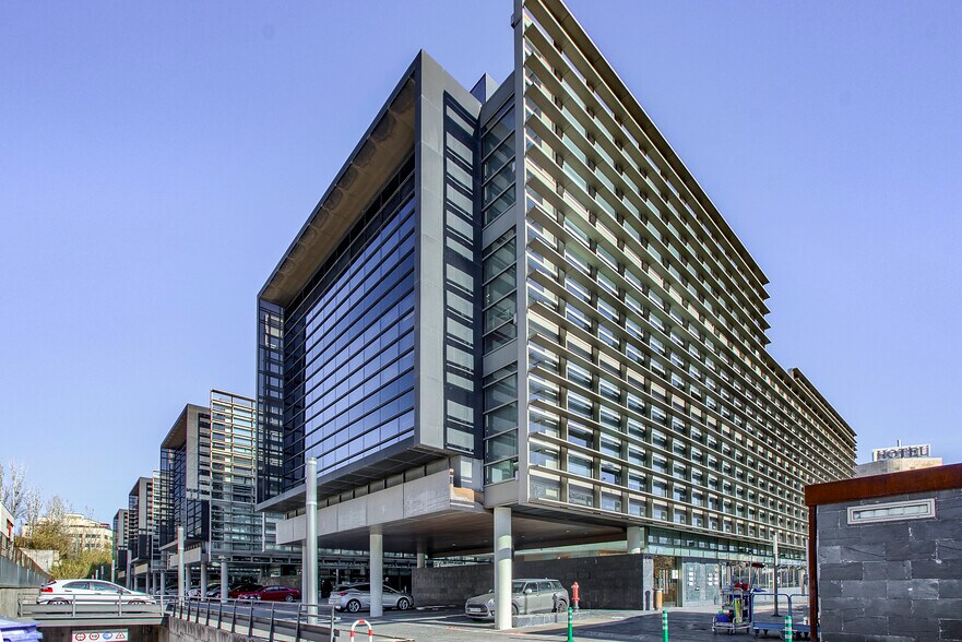 Avenida de la Industria, 4, Alcobendas, Madrid à vendre - Photo de l’immeuble – Image 3 sur 3