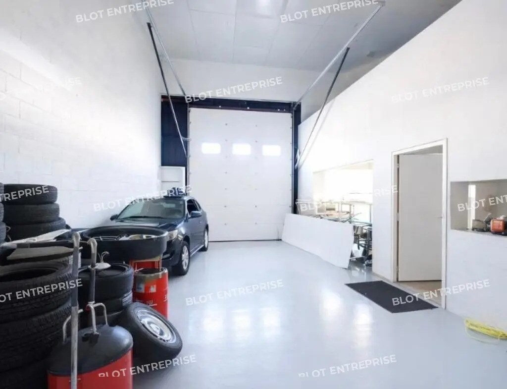 Local d’activités dans Saint-Malo à louer Photo intérieure– Image 1 sur 5