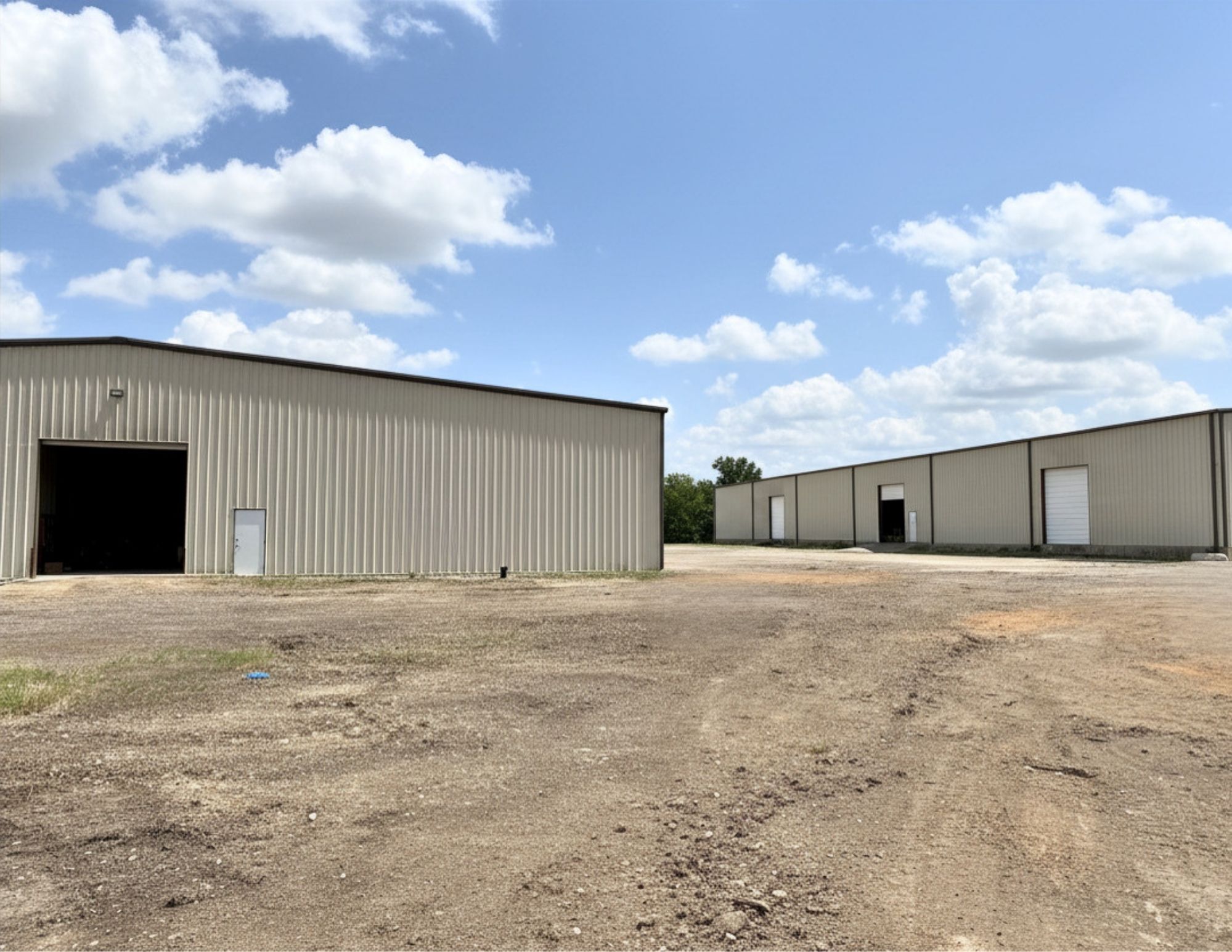 San Marcos Business Park - 16115 SH-123 portefeuille de 4 biens à vendre sur LoopNet.fr Photo de l’immeuble– Image 1 sur 16