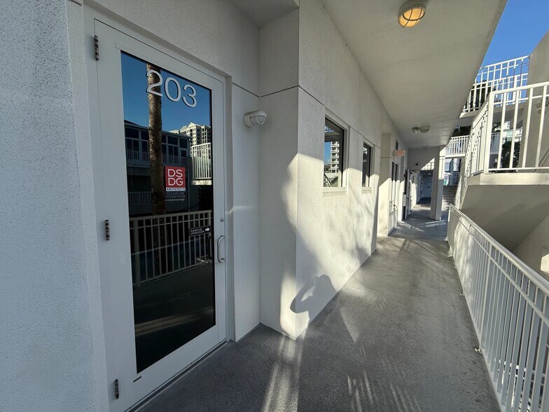 1348-1358 Fruitville Rd, Sarasota, FL à louer - Photo de l’immeuble – Image 2 sur 15