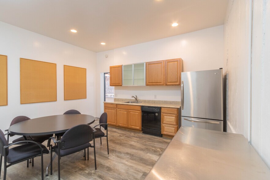 638 4th St, San Francisco, CA à louer - Photo intérieure – Image 3 sur 8