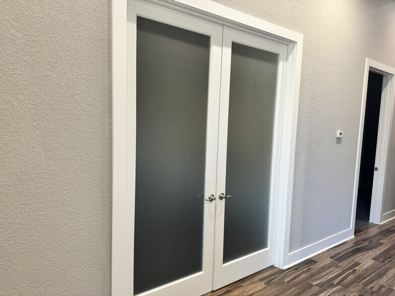 5899 Preston Rd, Frisco, TX à louer - Photo de l’immeuble – Image 2 sur 8