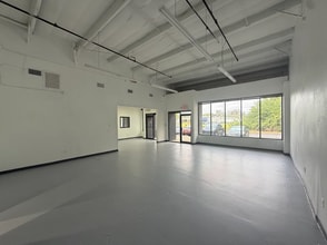 13190 56th Ct, Clearwater, FL à louer Photo intérieure– Image 2 sur 8