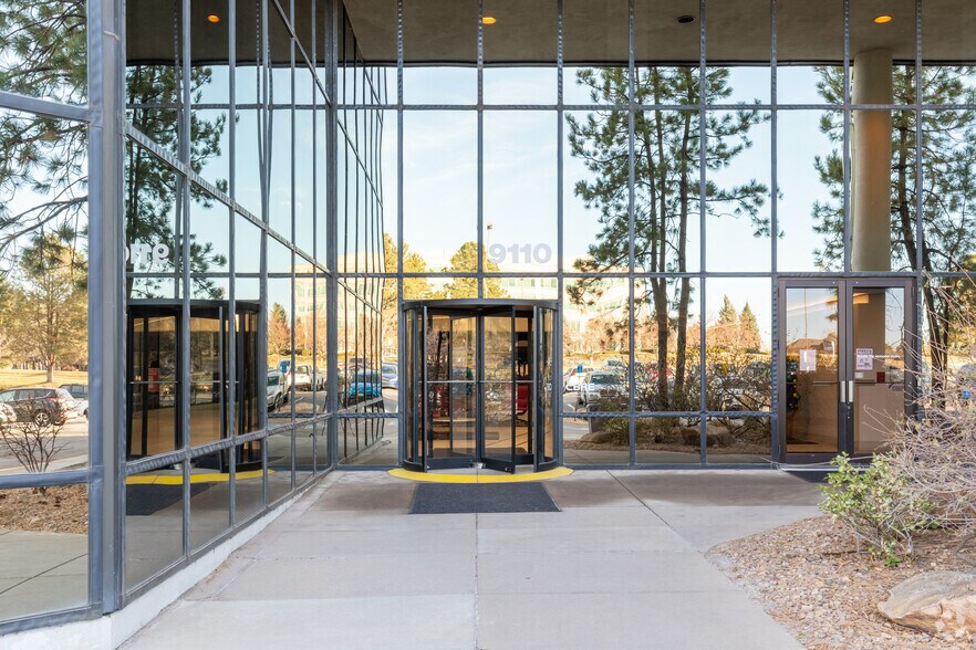 9110 E Nichols Ave, Centennial, CO à louer - Photo de l’immeuble – Image 2 sur 47