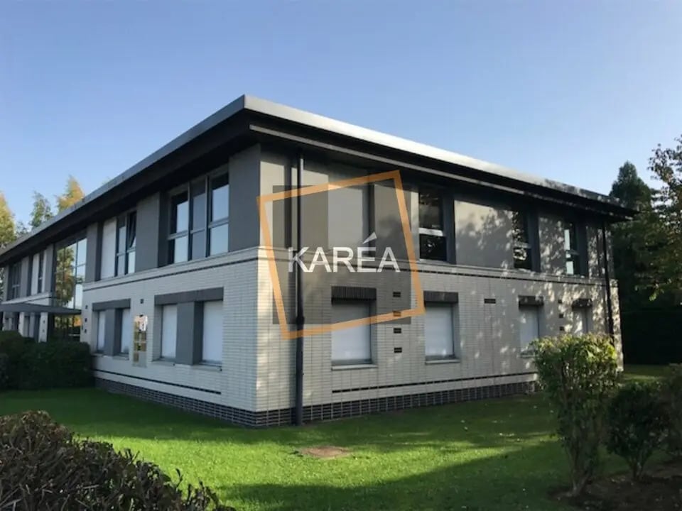 Bureau dans Magny-le-Hongre à vendre Photo de l’immeuble– Image 1 sur 8