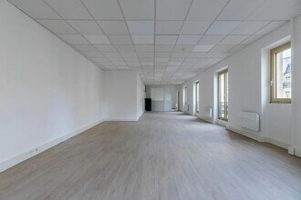 31 Rue De Châteaudun, Paris à louer Photo intérieure– Image 2 sur 4