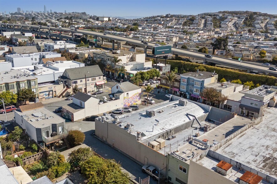 2601-2699 San Bruno Ave, San Francisco, CA à vendre - Photo de l’immeuble – Image 2 sur 11