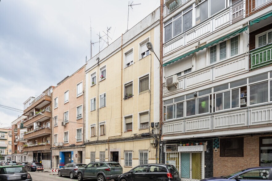 Calle Lorenzo González, 14, Madrid, Madrid à louer - Photo de l’immeuble – Image 2 sur 2