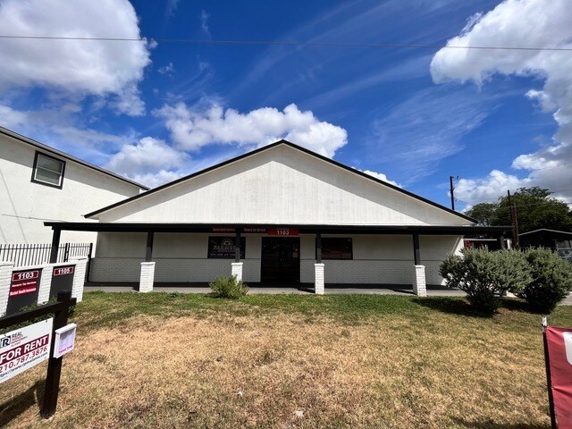 1103 New Laredo Hwy, San Antonio, TX à vendre - Photo de l’immeuble – Image 3 sur 17