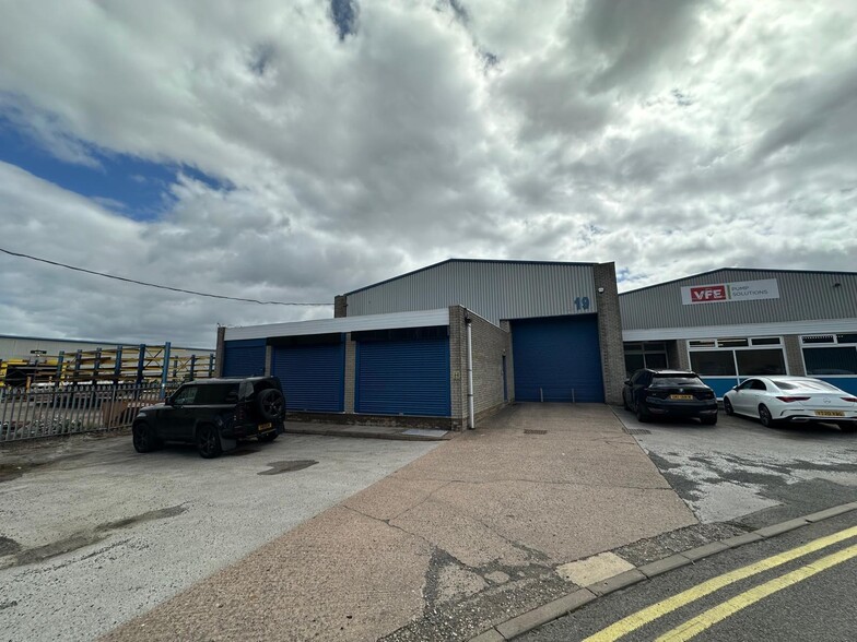 Charlton Dr, Cradley Heath à louer - Photo de l’immeuble – Image 2 sur 6