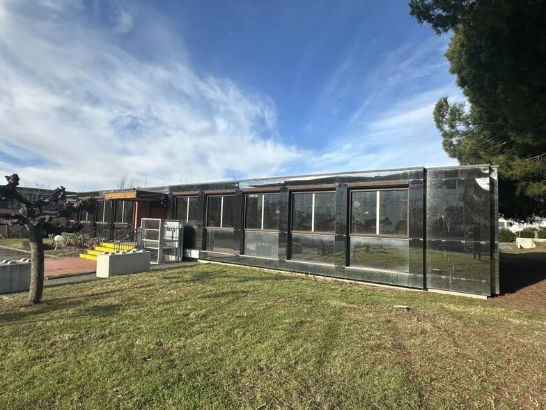 221 Rue Jean Rostand, Labège à louer - Photo de l’immeuble – Image 3 sur 10