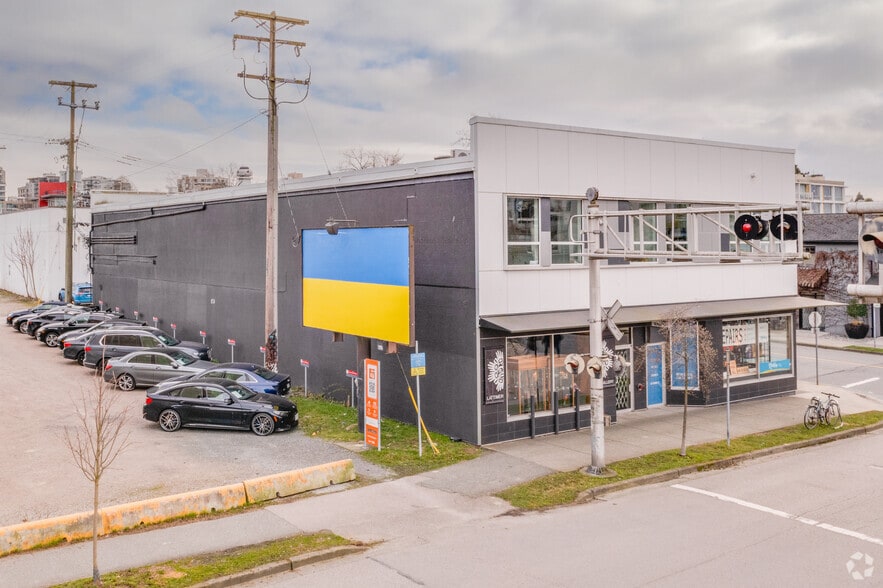 1820 Fir St, Vancouver, BC à louer - Photo de l’immeuble – Image 3 sur 3