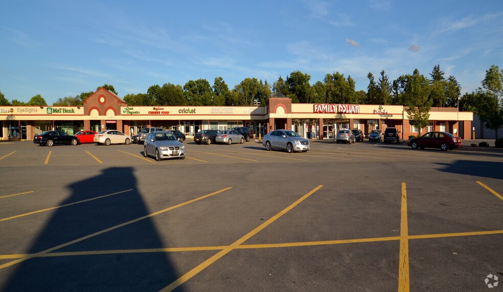 1752 Black River Blvd N, Rome, NY à vendre - Photo de l’immeuble – Image 3 sur 6