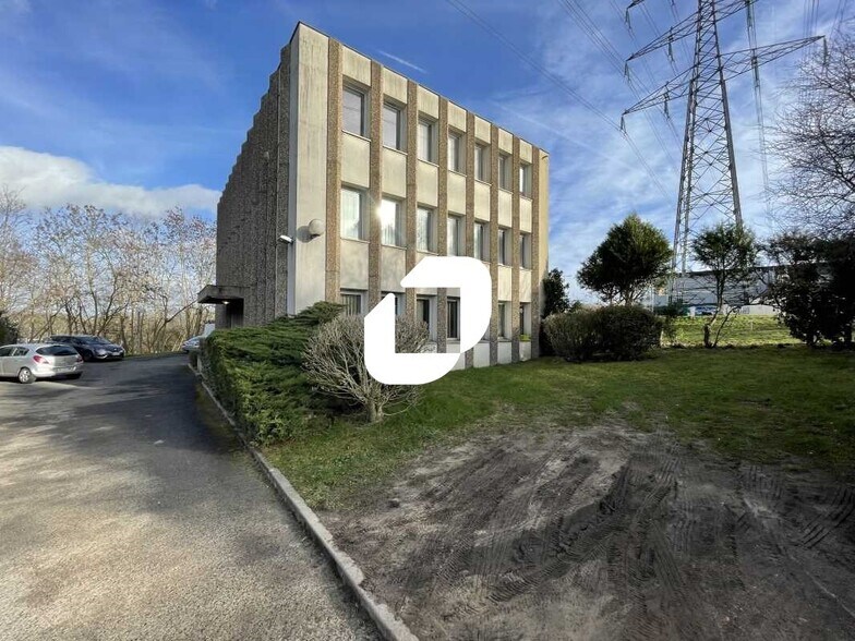 Bureau dans Igny à louer - Photo de l’immeuble – Image 1 sur 9