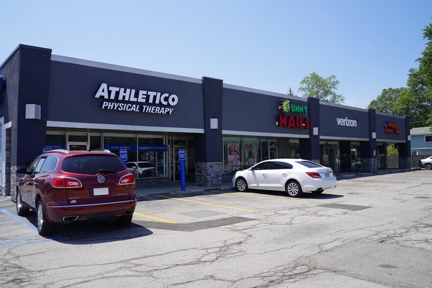 5950-5960 Stellhorn Rd, Fort Wayne, IN à louer - Photo de l’immeuble – Image 3 sur 3