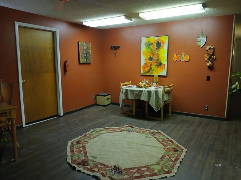 1400 W 11th St, Alturas, CA à vendre - Photo de l’immeuble – Image 3 sur 28