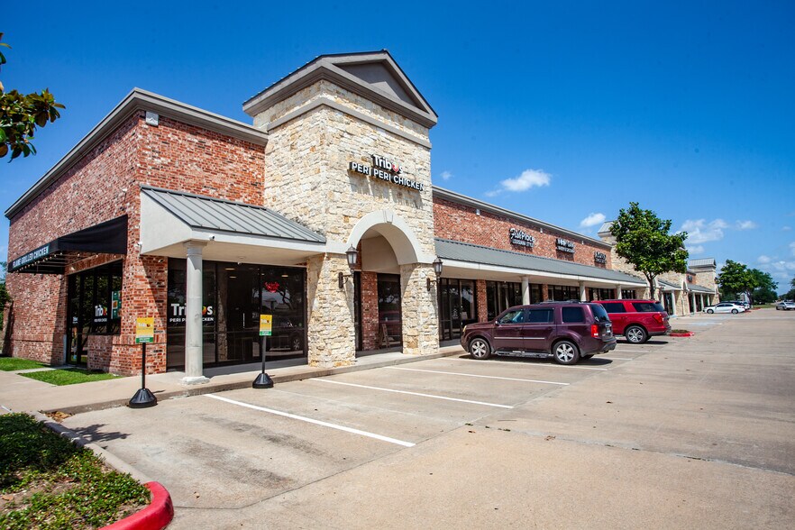 8817 Highway 6, Missouri City, TX à louer - Photo de l’immeuble – Image 2 sur 4