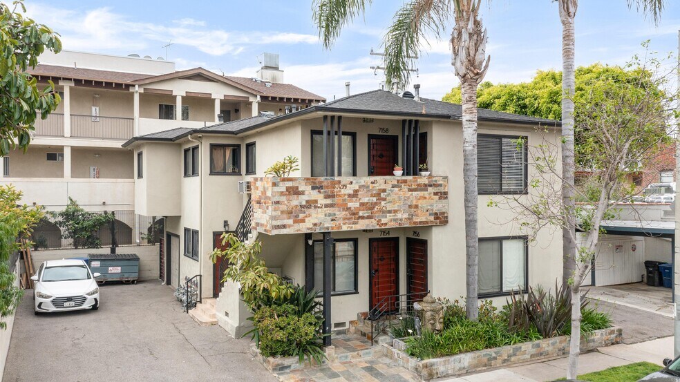 7154 Lexington Ave, West Hollywood, CA à vendre - Photo de l’immeuble – Image 3 sur 29