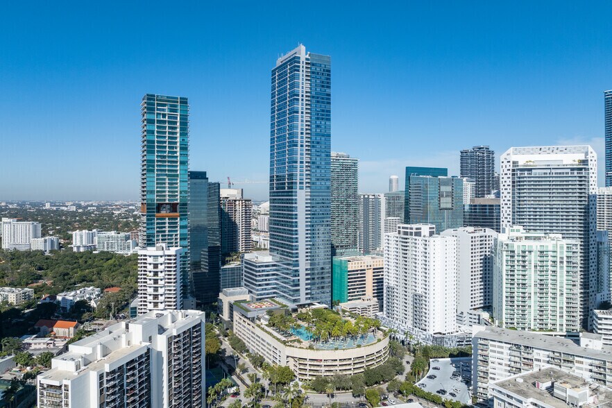 1441 Brickell Ave, Miami, FL à louer - Photo principale – Image 1 sur 7