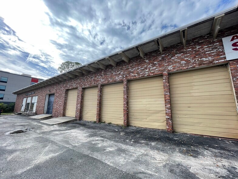 422 SW 16th St, Ocala, FL à vendre - Photo de l’immeuble – Image 3 sur 5